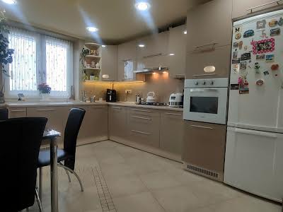 квартира по адресу Садовая ул., 16