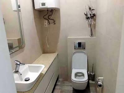 квартира за адресою Дегтярна вул., 7