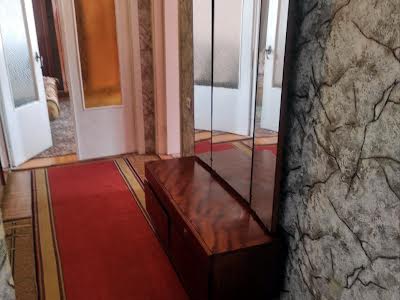 квартира за адресою Коновальця вул., 14