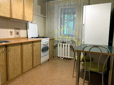 квартира за адресою Степана Бандери вул. (Шмідта), 25-А