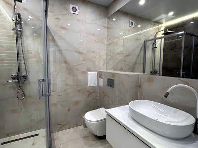 квартира за адресою Богдана Хмельницького вул., 57