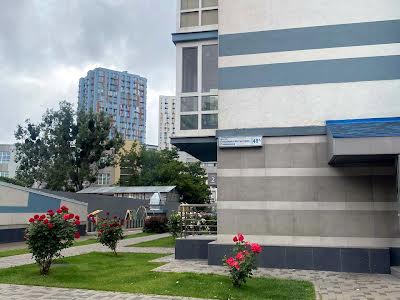 квартира по адресу Патриарха Мстислава Скрипника ул., 48-А