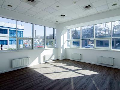 комерційна за адресою Охтирський пров., 7