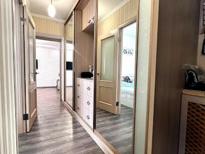 квартира за адресою Степана Бандери вул. (Попова), 31