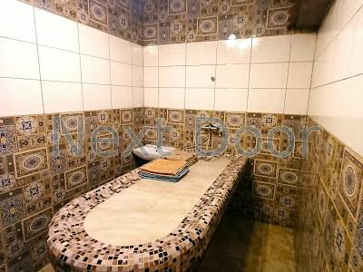 коммерческая по адресу Петра Калнишевського ул. (Михайла Майорова), 7