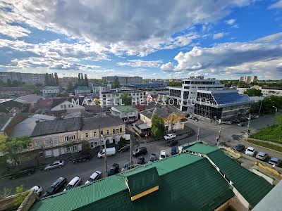 квартира за адресою Воскресенська вул., 13-Б