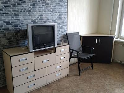 квартира за адресою Чорноліська вул. (Чеботарьова), 30Б