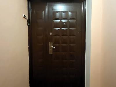квартира за адресою Золотоустівська вул., 4