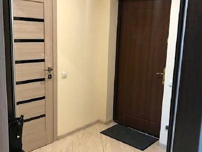 квартира за адресою Воскресенська вул., 18