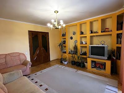 квартира за адресою Роксоляни вул., 59