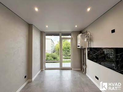 квартира за адресою Флотська вул., 10б