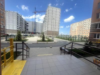 квартира за адресою Чорноморськ (Іллічівськ), Захисників України вул. (1-го Травня), 42-Б