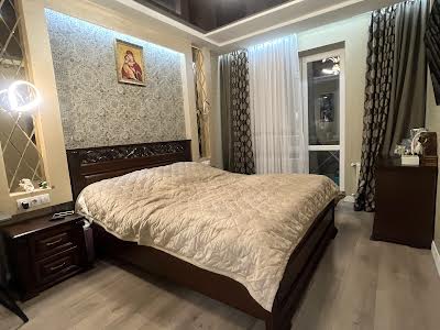 квартира за адресою Івана Пулюя вул., 80