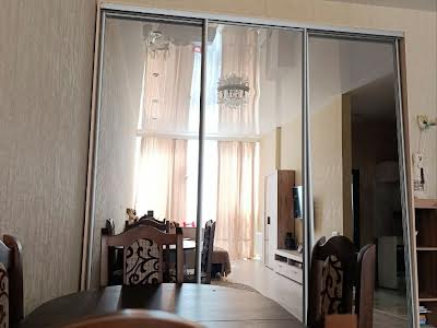 квартира за адресою Академіка Сахарова вул., 3а