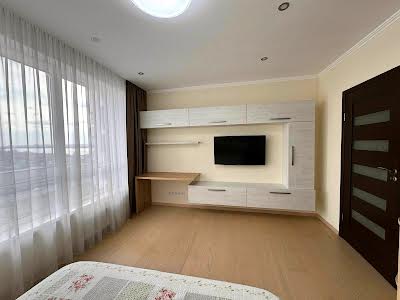 квартира за адресою Дніпровська набережна вул., 16-Г