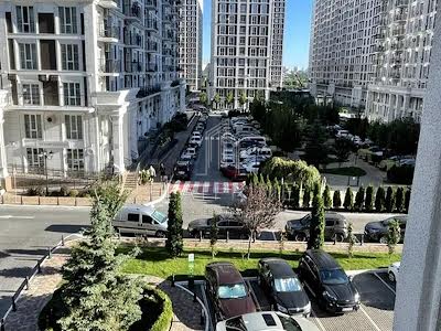 квартира за адресою Михайла Максимовича вул. (Онуфрія Трутенка), 28-Б