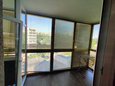 квартира за адресою Голосіївський просп. (40-річчя Жовтня), 62