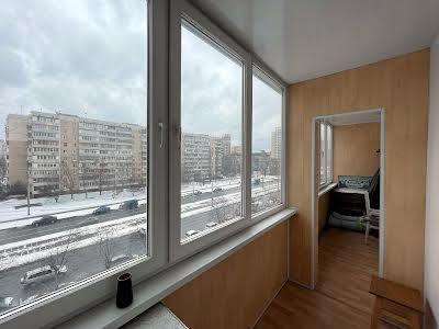 квартира за адресою Тростянецька вул., 8