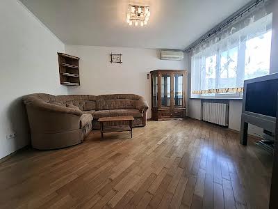 квартира за адресою Татарська вул., 21