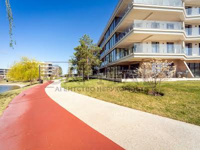 квартира за адресою Паркова, 11