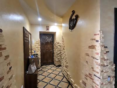 квартира за адресою Курбаса, 7