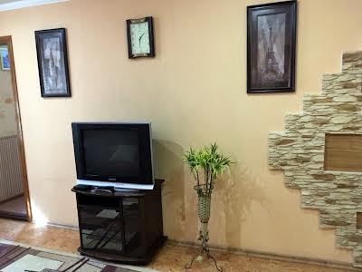 квартира за адресою Південна вул., 52