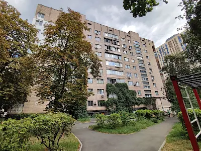 квартира за адресою Шовкуненка вул., 5