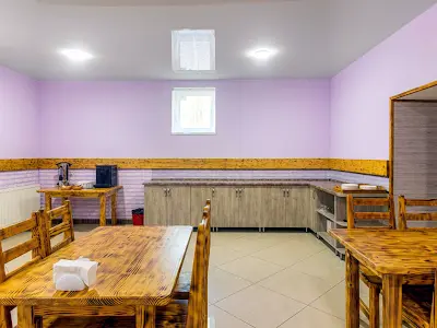 комерційна за адресою Роксоляни, 24