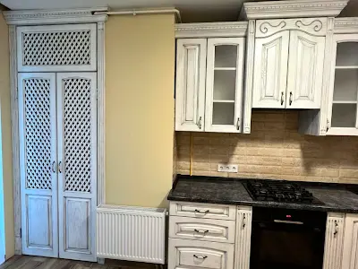 квартира за адресою Залізнична вул., 9