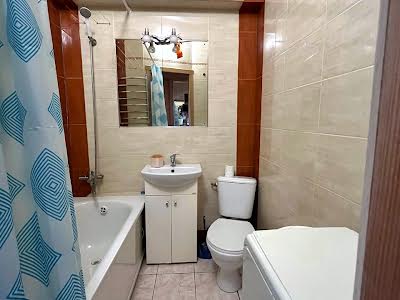 квартира за адресою Кривий Ріг, Центральний вул. (Лермонтова), 40