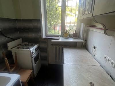 квартира за адресою Павла Чубинського вул., 4-А