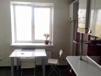 квартира по адресу Червоной Калины просп., 1