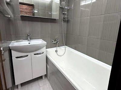 квартира по адресу Зои Гайдай ул., 7-А