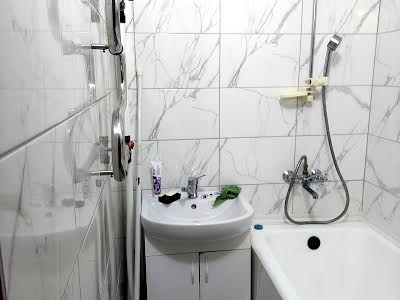 квартира за адресою Леся Курбаса просп., 9