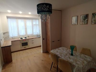 квартира по адресу Кармелюка ул., 11