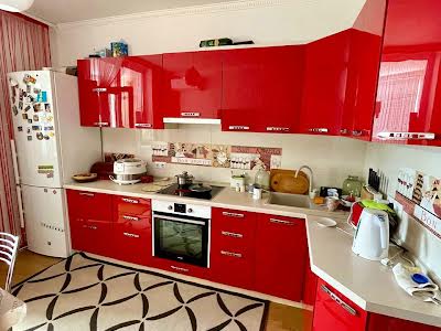 квартира за адресою Олени Пчілки вул., 8