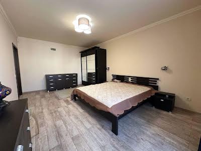 квартира по адресу Стрыйская ул., 292