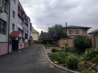 квартира за адресою Сонячна вул., 9