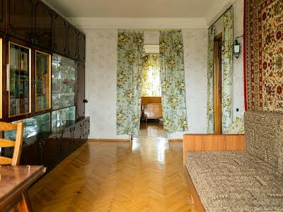 квартира по адресу Ореста Левицкого ул. (Академіка Курчатова), 8