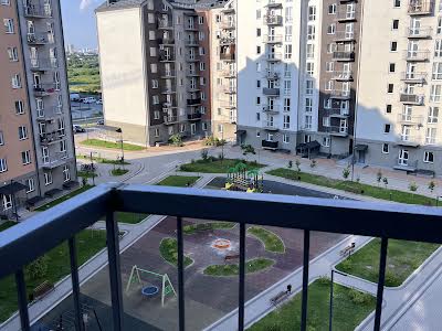 квартира за адресою Героїв Крут вул., 8