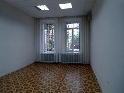 комерційна за адресою Старокозацька вул. (Комсомольська), 15