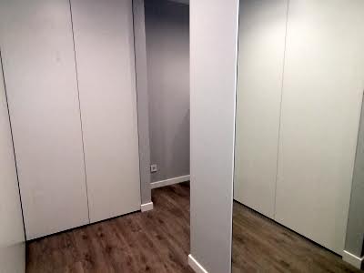 квартира за адресою Михайла Максимовича вул. (Онуфрія Трутенка), 32