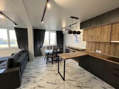 квартира за адресою Угорська вул., 14а