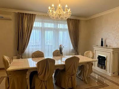 квартира за адресою Євгена Коновальця вул. (Щорса), 32Г