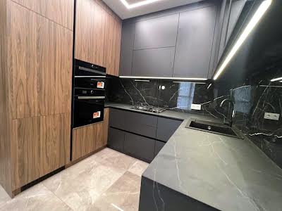 квартира за адресою Пасічна вул., 84а