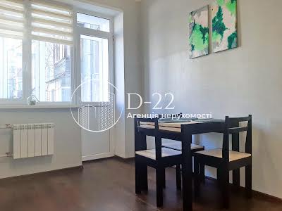квартира за адресою Шовковична вул., 7-А