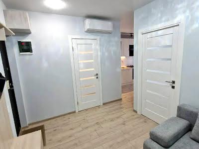 квартира за адресою Набережна Перемоги вул., 44б