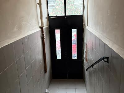 квартира за адресою Братів Міхновських вул. (), 6