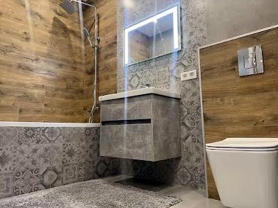 квартира за адресою Івана Величковського вул., 10