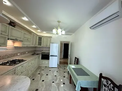 квартира за адресою Довга вул., 20б